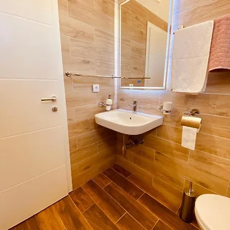 Apartman Elena *