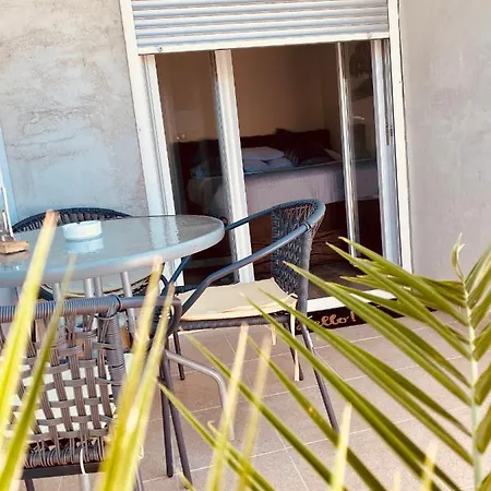 Elena Apartman