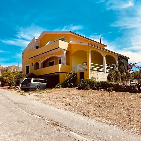 Apartman Elena